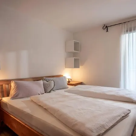 Alpen Michael Lejlighed *